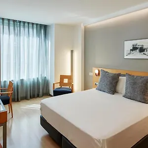 https://ayre-hotel-caspe.catalonia-hotels.com